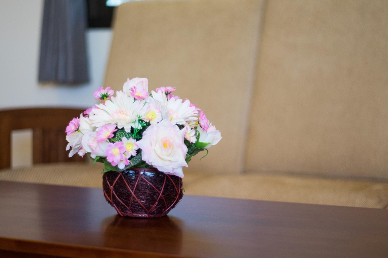 Nanbaankhun Hotel Екстер'єр фото