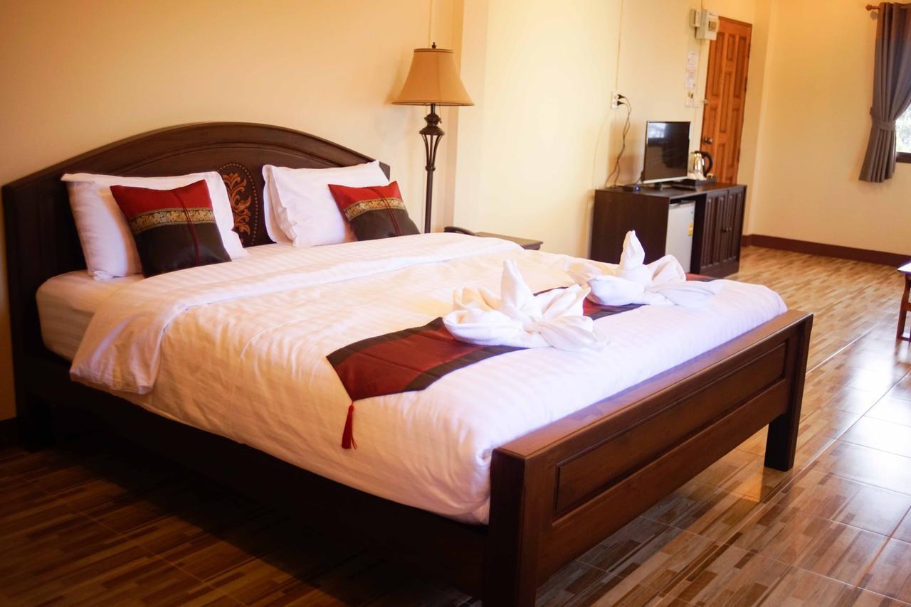 Nanbaankhun Hotel Екстер'єр фото