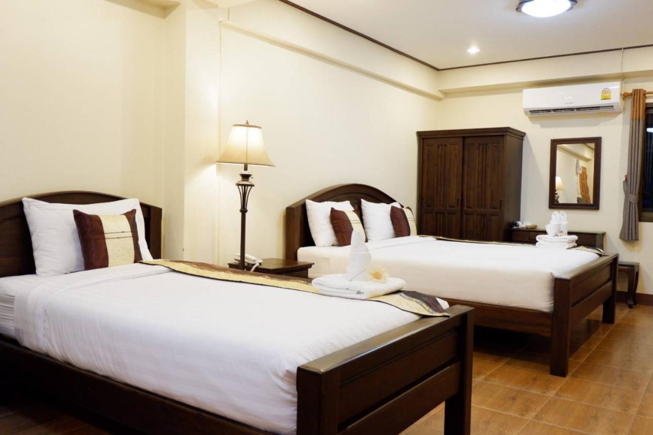 Nanbaankhun Hotel Екстер'єр фото